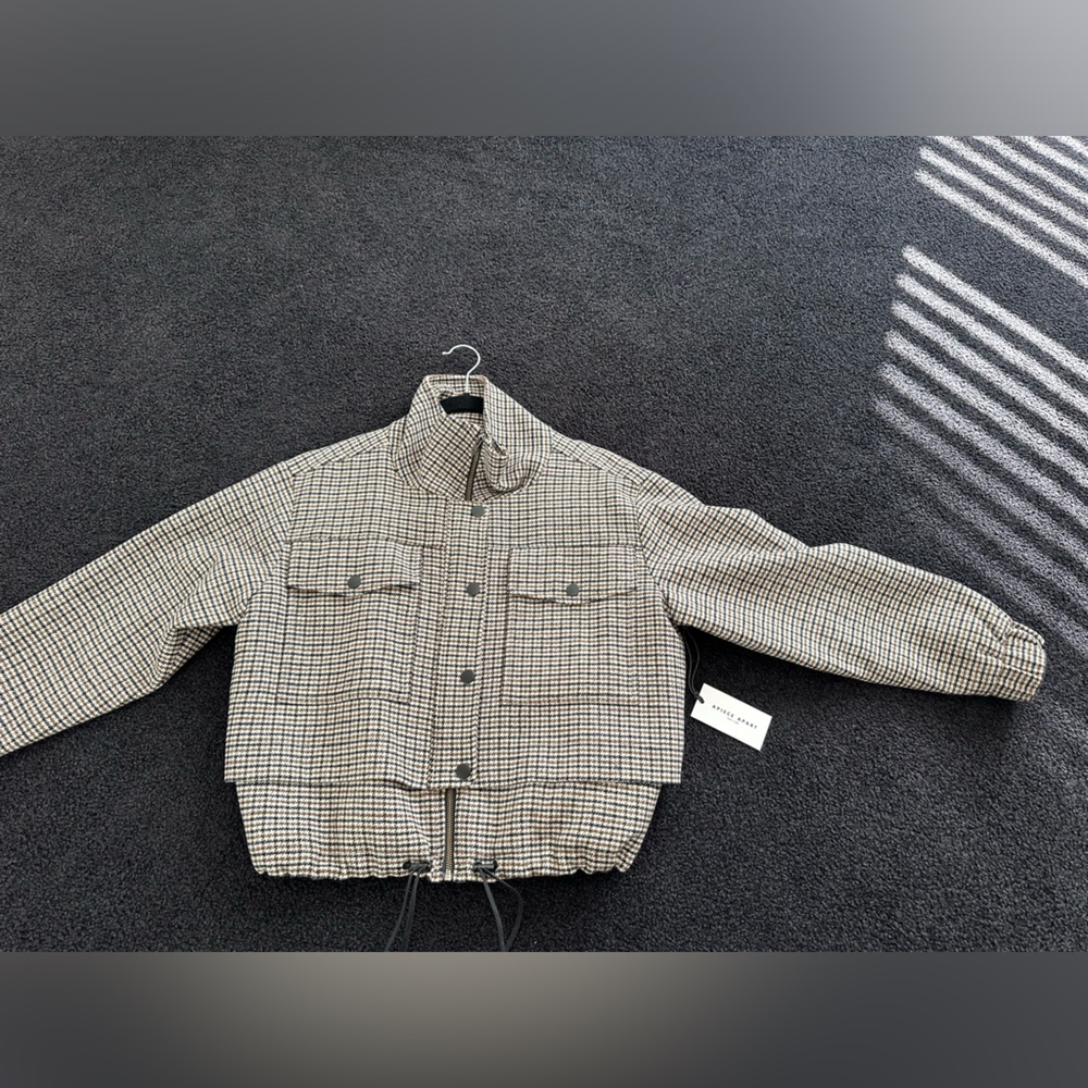 APIECEAPART Selva Cropped Bomber